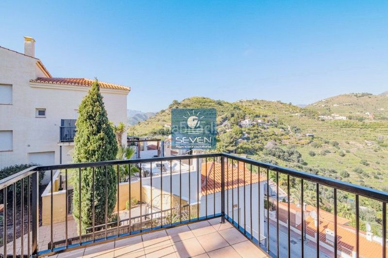 Foto 8a05e201-9097-43d3-b693-13885717b38a. Casa adossada a fuentes de almuñecar a Velilla - Velilla Taramay Almuñécar