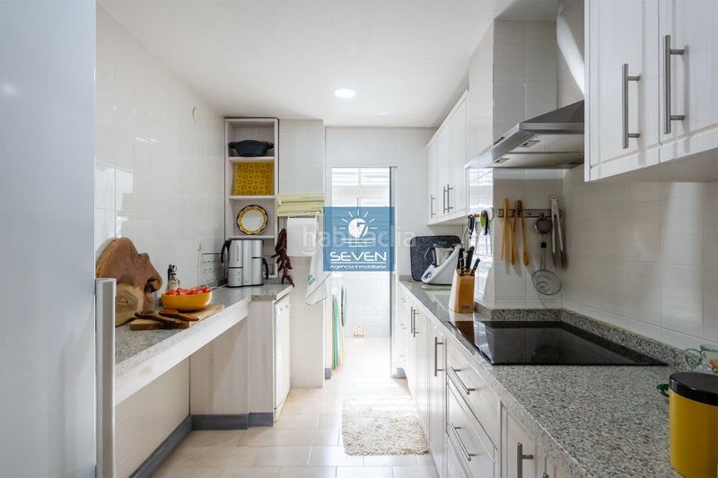 Foto 5ac9d042-ae3d-4d40-8e67-ee2f653e6cff. Apartament a bikini 14 a Almuñecar centro Almuñécar