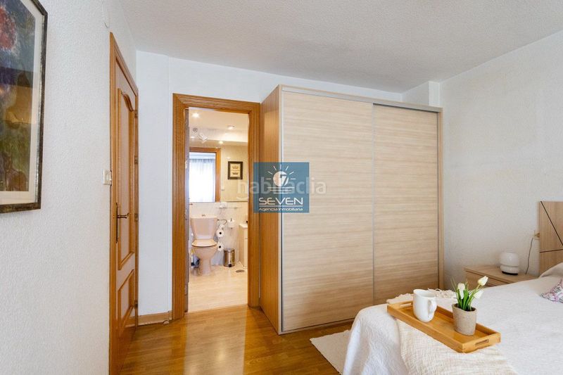 Foto 6e8889e0-6637-4a90-aebb-736a172cb2ff. Apartament a bikini 14 a Almuñecar centro Almuñécar