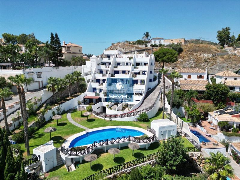 Foto 4962201a-09e4-451f-95ac-e1b3e9a86017. Dachwohnung mit parking pool in Cotobro Almuñécar