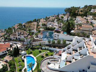 Ático en Nuevo miramar 139. Atico en venta en cotobro, 3 dormitorios.