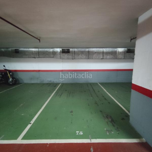 Foto b0431be6-3b11-4e30-bc42-299dee7f5db6. Lloguer aparcament cotxe a Pedralbes Barcelona