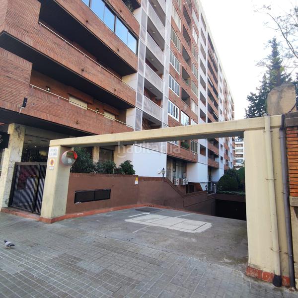 Foto 8e631a29-53c3-4bca-88ec-e218f3f42ad0. Alquiler parking coche en Pedralbes Barcelona