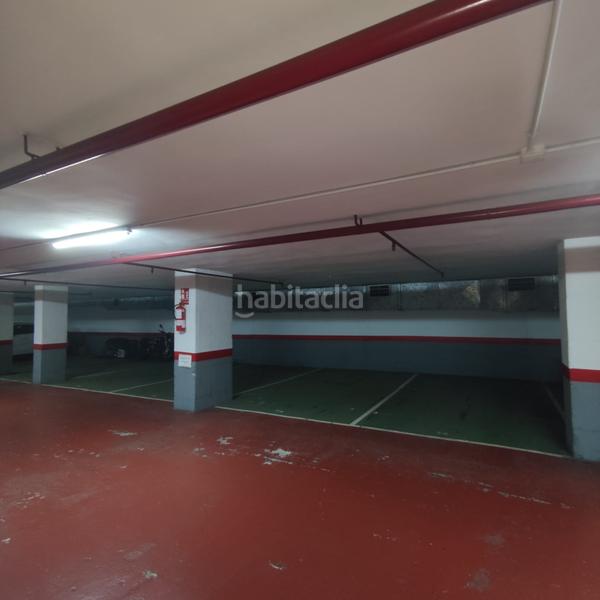 Foto e7a59c54-a45b-496f-8193-ba3edd338d39. Rent car parking in Pedralbes Barcelona