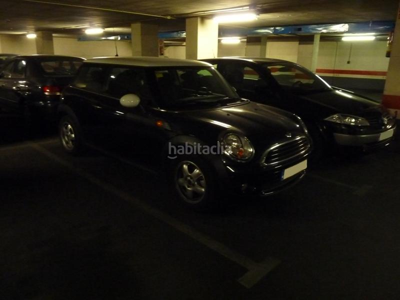 Foto 7bee6a18-26b0-46d4-95b6-76579bcb0e34. Rent car parking in Vila de Gràcia Barcelona