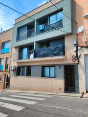 Pis a Mont Ferrant-Joan Carles I. Oportunidad en blanes – planta baja en valldolig con alta rentab