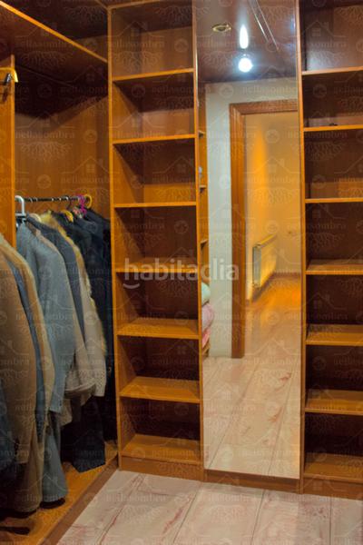 Foto 1f883b74-c725-4c5f-bd62-635bcff2a1b6. Chalet with fireplace heating parking in Tordera Tordera