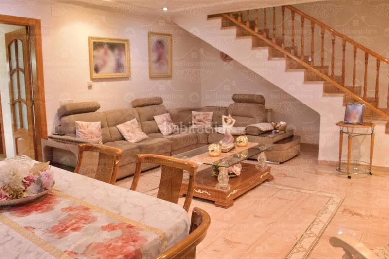 Foto f3bafe9b-587b-4964-a500-033ecd30e2a2. Chalet with fireplace heating parking in Tordera Tordera