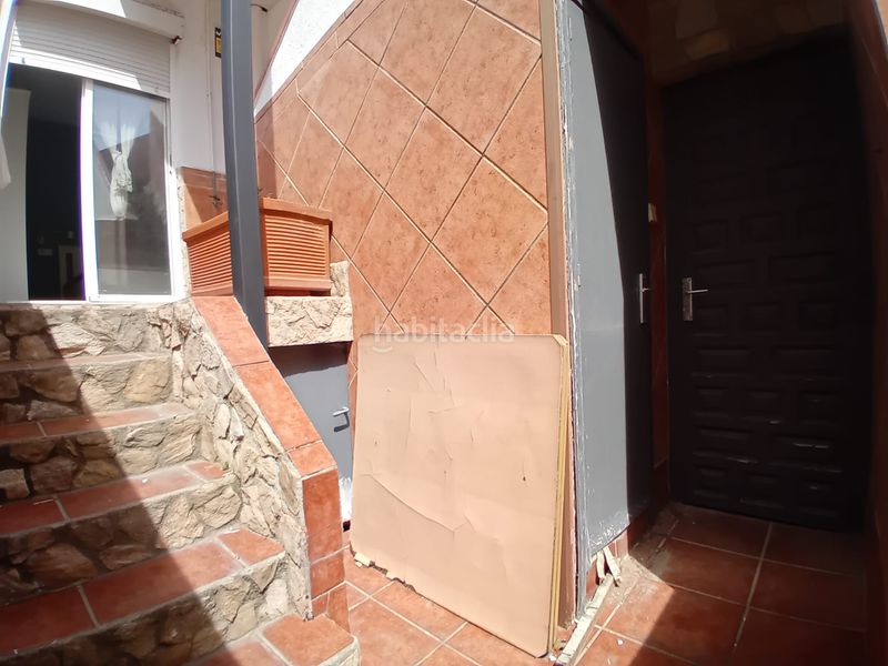 Foto 280b5389-f7db-458c-9d13-9915f0877f30. Casa amb xemeneia calefacció aparcament a Calella