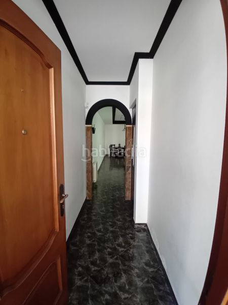 Foto 38c3e951-eda4-438e-8d2d-213a518286c4. Casa amb xemeneia calefacció aparcament a Calella