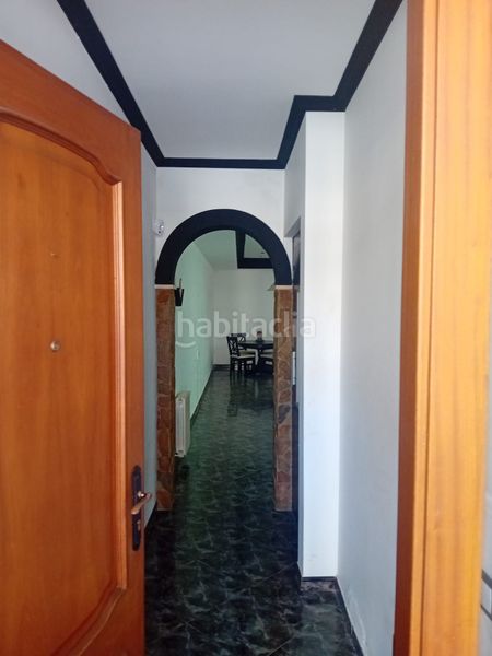 Foto 7e30e011-f2e3-4be9-b9e7-8e449080bf8a. Casa amb xemeneia calefacció aparcament a Calella