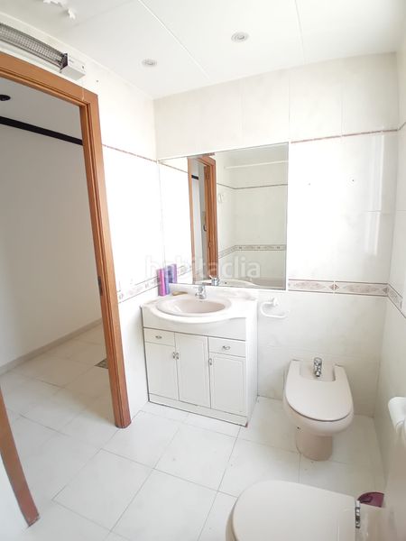 Foto 91989696-0367-411c-8865-fcd3882aa280. Casa amb xemeneia calefacció aparcament a Calella