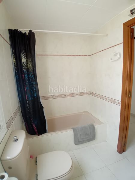 Foto f68081b3-0286-4082-b5a4-745791d90c10. Casa amb xemeneia calefacció aparcament a Calella