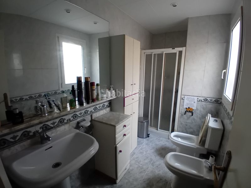 Foto ff8257f4-54d0-4862-9b44-92077cd40a95. Casa amb xemeneia calefacció aparcament a Calella