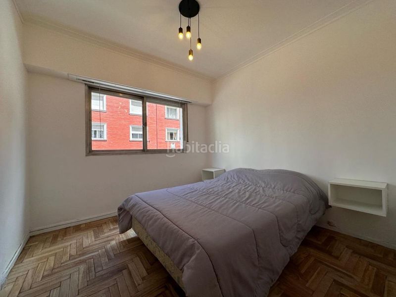 Foto aa3d47ac-e199-49c3-9161-0358e932c8ef. Pis a Centre Badalona