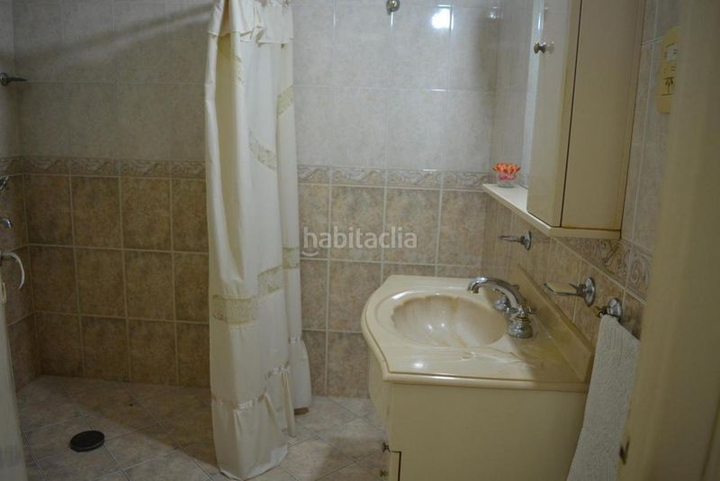 Foto 12fd2e65-83a1-4738-afff-c7e7a1b7ef13. Pis a Sant Crist Badalona