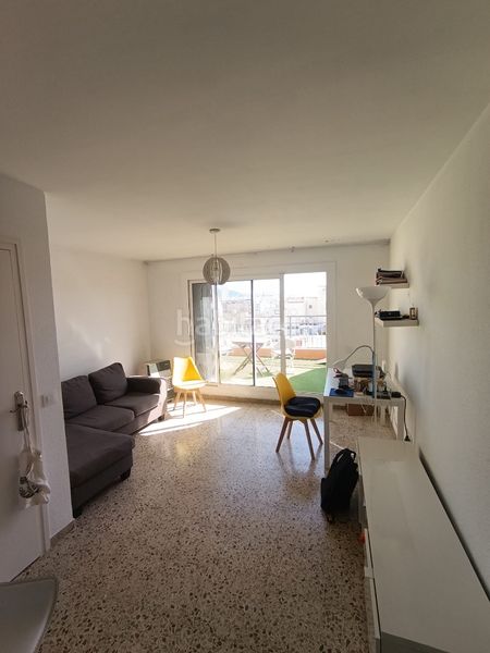 Foto 3562bbf3-bc3a-419a-8a12-c423bc6fa7c2. Àtic amb calefacció a Calella