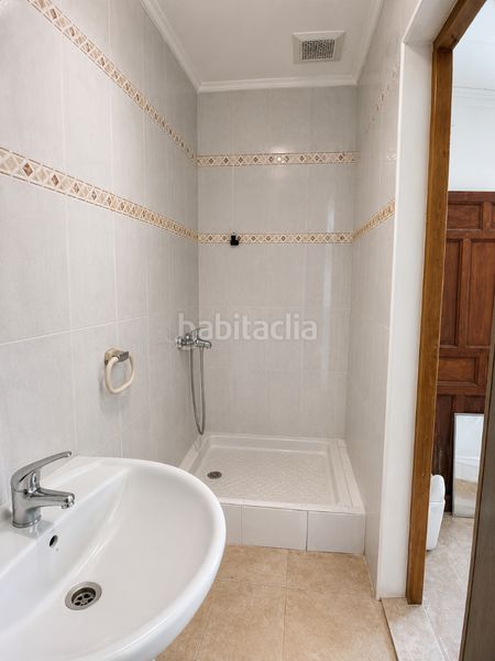 Foto 7a16db0f-cc6c-40bd-971c-b4f8d641382f. Xalet amb xemeneia calefacció aparcament a Sant Daniel Girona