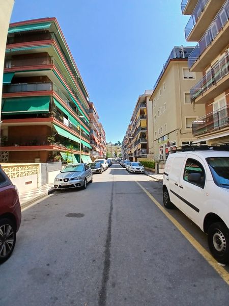 Foto ffc1bb82-c302-4fd8-968d-e7351e4020e3. Planta baixa a Canet de Mar