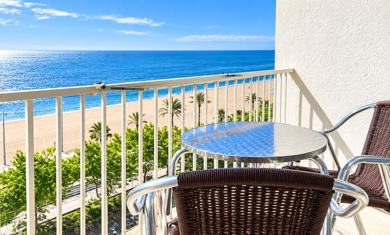 Foto 94c99417-3d20-489a-974c-26c29e10917f. Edificio  hotelero de 7.022 m² frente al mar – en Calella
