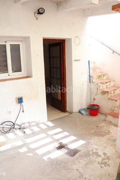 Foto 446f06d0-a793-4511-a24c-d0a2bba8ae00. Casa amb xemeneia a Palafolls