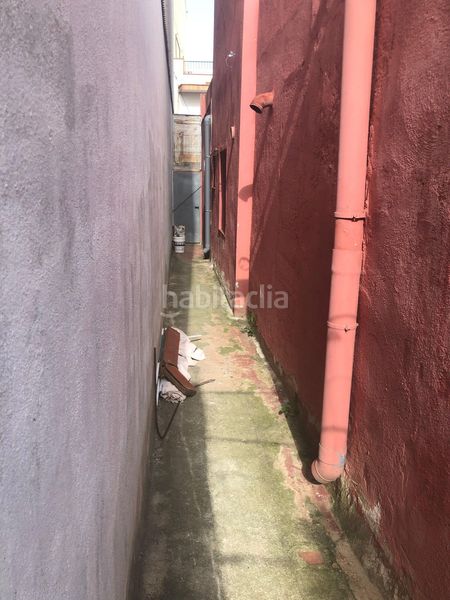 Foto 532ecc89-3b3a-4e54-8a82-a6710328921a. Casa amb xemeneia a Palafolls