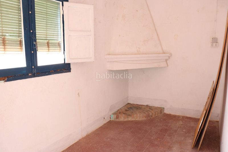 Foto a6637dcb-c728-4356-be3e-50ddd203a8d2. Casa amb xemeneia a Palafolls