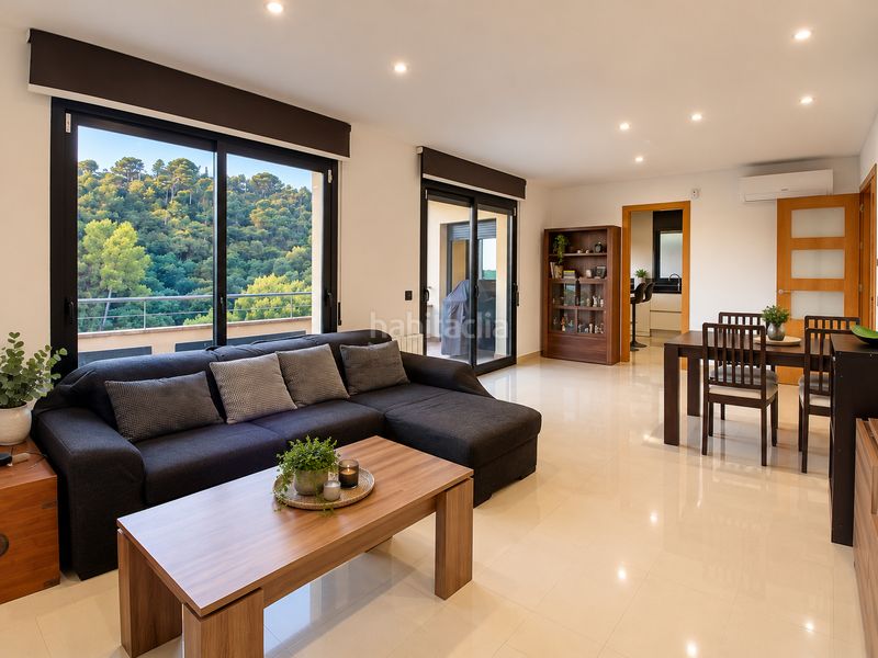 Foto f7dbc95d-9f01-4c5f-beb9-7814421dddf7. Chalet con riscaldamento parcheggio in Santa Susanna