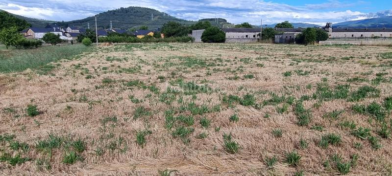 Foto d3fbdea5-050b-49fa-be1e-82e518a28e9e. Finca rústica finca rustica en entorno urbano en Compostilla - Columbrianos Ponferrada