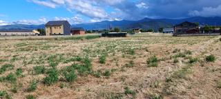 Propriété à Compostilla - Columbrianos. Finca rustica en entorno urbano