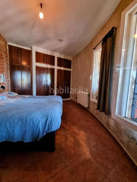 Foto 2d32627e-2d2d-4e75-829c-f9ccd9fe549f. Casa amb calefacció aparcament piscina a Flores de Sil - La Placa Ponferrada