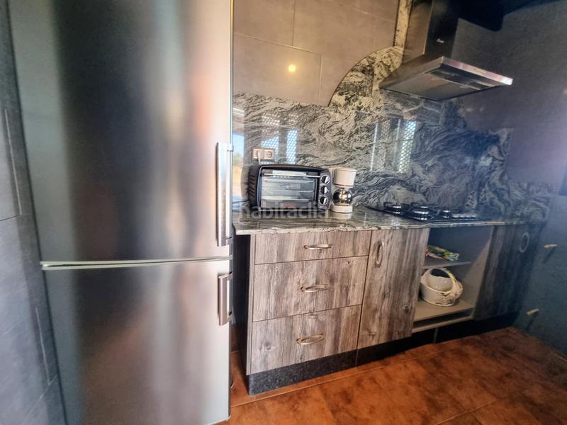 Foto 4347ac22-2cdd-4e12-b80e-600d71e772b1. Casa amb calefacció aparcament piscina a Flores de Sil - La Placa Ponferrada