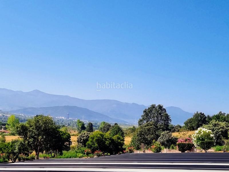 Foto 69485c93-e7fe-4835-a9b0-3e33f8e6f4df. Casa amb calefacció aparcament piscina a Flores de Sil - La Placa Ponferrada
