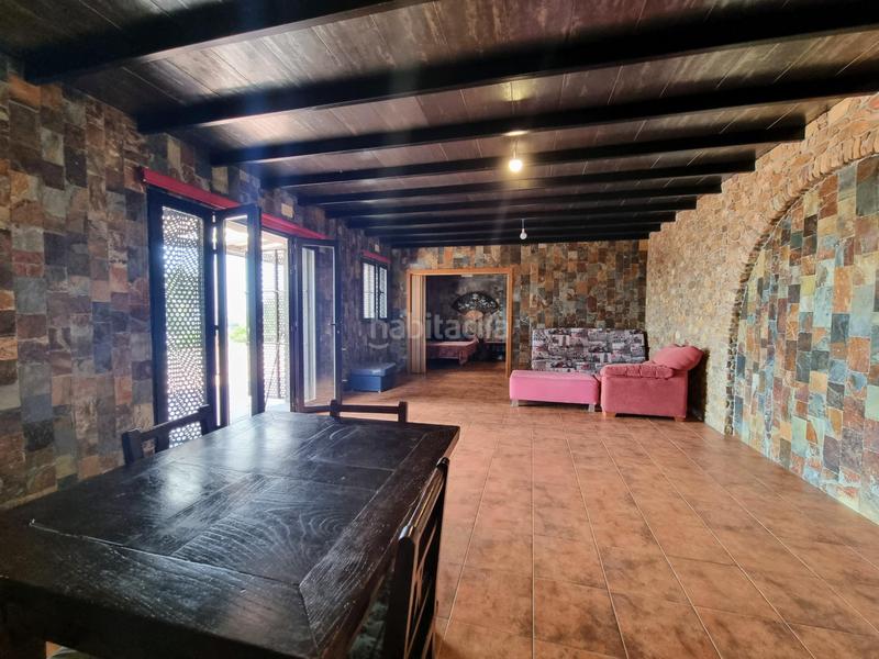 Foto 7e97baf9-906a-4a78-8e7c-7042e74e618f. Casa amb calefacció aparcament piscina a Flores de Sil - La Placa Ponferrada