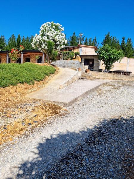 Foto abdef4d4-8082-45b8-98a0-46f69ce599da. Casa amb calefacció aparcament piscina a Flores de Sil - La Placa Ponferrada