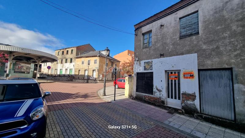 Foto d7ad4258-5157-4a50-a9e0-b48c27e32291. Casa a Fabero