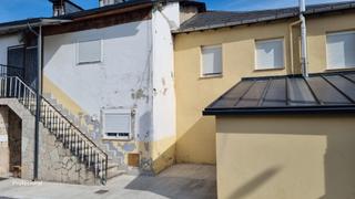 Casa a Villafranca del Bierzo. Casa en vilela  villafranca del bierzo