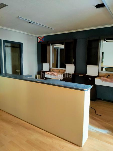 Foto 471fc772-a2bc-43e6-bb16-29dfb460e40c. Local comercial a Centro Ponferrada