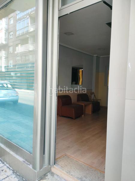 Foto d7e5aa0b-2ed6-4a1d-9294-09eb87b40ca2. Local comercial a Centro Ponferrada