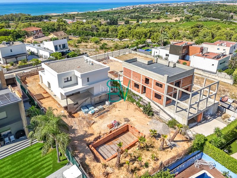 Foto 538da340-4839-4a02-ad68-43ddfa1f4f04. Chalet con riscaldamento parcheggio piscina in L´Aragai Vilanova i la Geltrú
