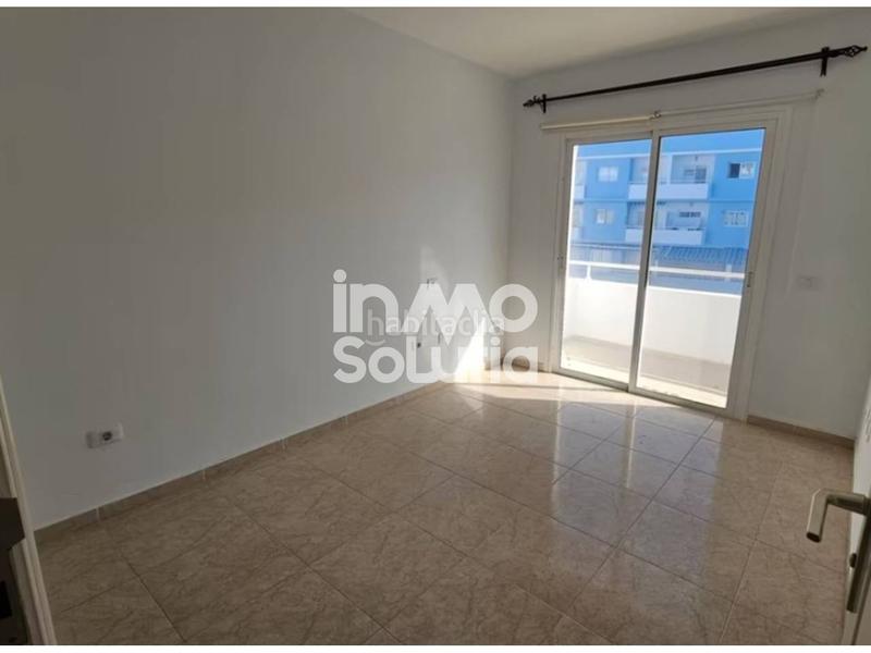 Foto 2502e7fa-ab0f-402a-8583-bd3a3ffc2040. Piccolo appartamento con piscina in puertito de Güímar Güímar