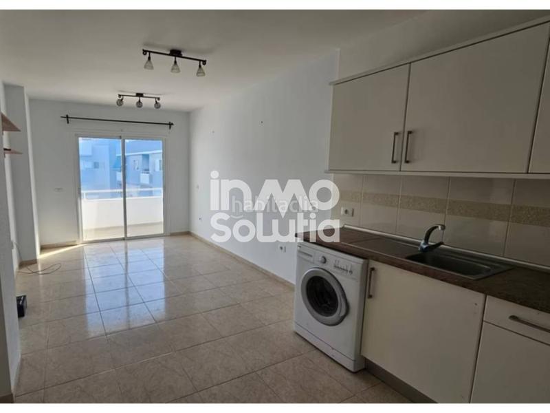 Foto e265155d-6c6f-40ff-8155-35e789e86976. Piccolo appartamento con piscina in puertito de Güímar Güímar