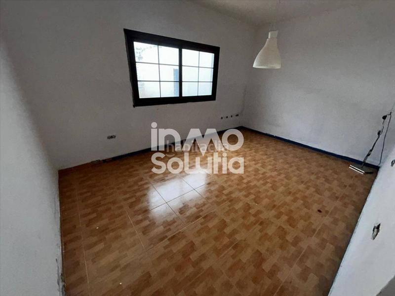Foto 822877ac-2ed7-4557-aa8c-f18ddcb148a4. Casa bifamiliare con parcheggio in Tinajo