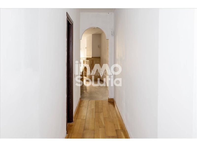 Foto 4a1b39ea-e06f-46b4-84ad-6bc140fc3231. Pis a Centro Orotava (La)