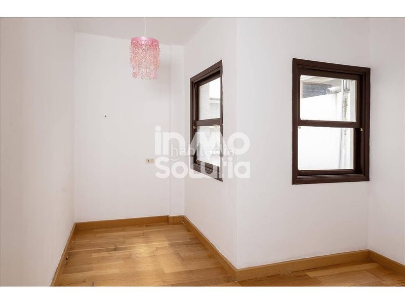 Foto 9f921c58-7b23-4643-b5df-5b6bc3742e55. Pis a Centro Orotava (La)