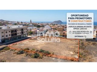 Terreny residencial  Avenida santa cruz. Solar en san isidro  oportunidad de oro para promotores