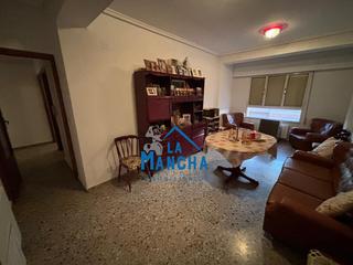 Pis  Calle camino real. Inmobiliaria la mancha vende piso en la gineta albacete