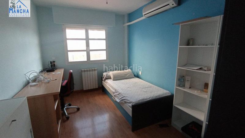 Foto 0c3bae33-ebde-405e-87b7-dbaff7de3e2f. Casa adossada amb calefacció aparcament piscina a Albacete