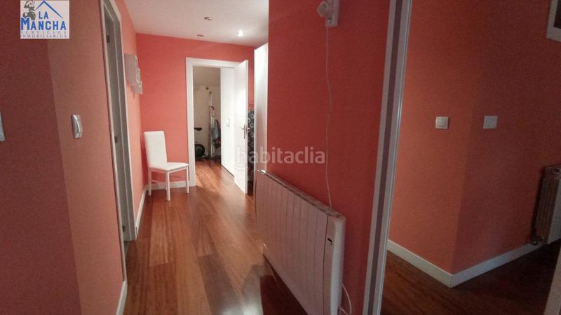 Foto 2bf852de-949e-4ae3-8ff3-1a2a6dd10c3b. Casa adossada amb calefacció aparcament piscina a Albacete