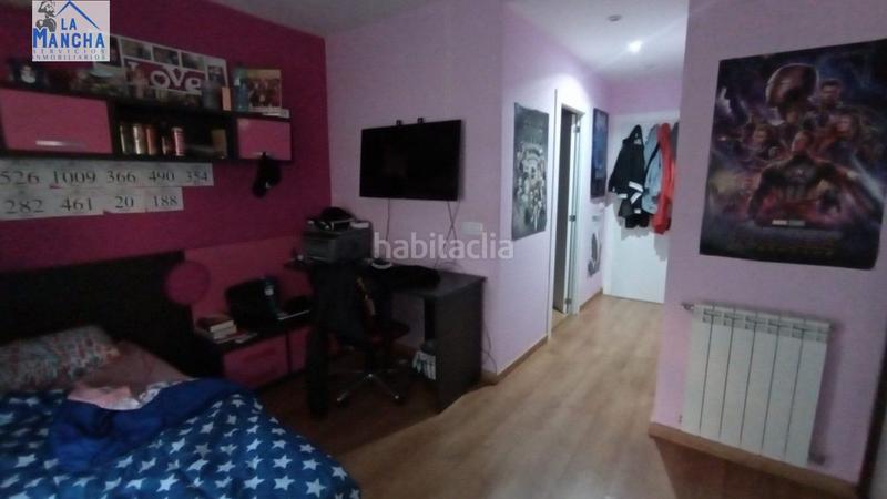 Foto 47be1403-fce3-48eb-94c3-8f3111bef921. Casa adossada amb calefacció aparcament piscina a Albacete